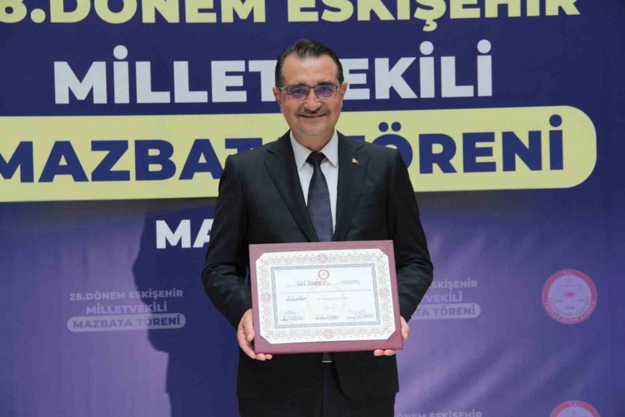 Ak Parti Eskişehir Milletvekilleri Mazbatalarını Aldı