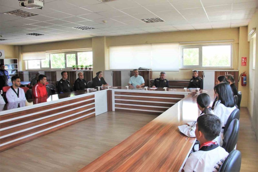 İpeksi Dokunuş’ta Madalyalar Geliyor