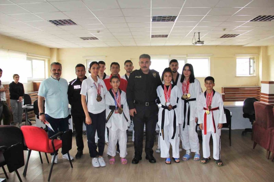 İpeksi Dokunuş’ta Madalyalar Geliyor