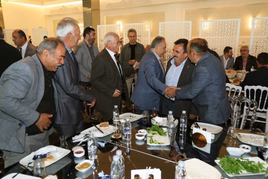 Başkan Yalçın Mekik Dokuyor