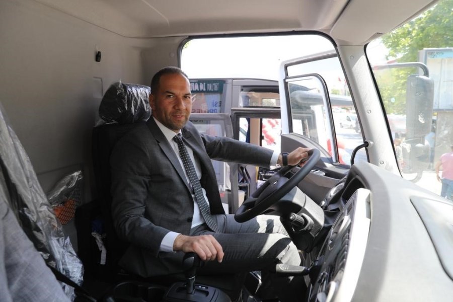 Niğde Belediyesi’nin Araç Filosu Gün Geçtikçe Büyüyor