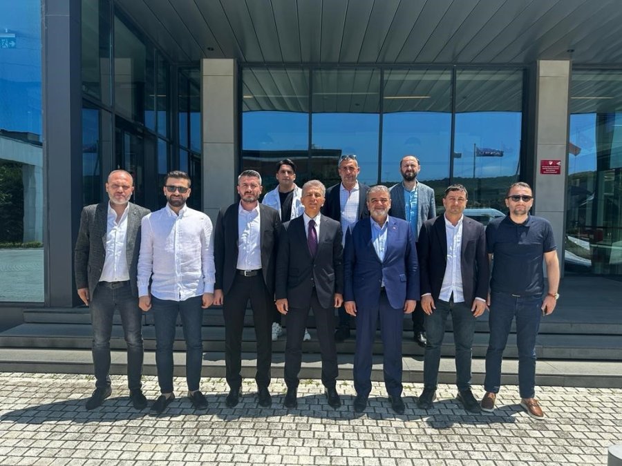 Anadolu Üniversitesi Kulüp Başkanı Özsarı’dan Tff Başkanı Büyükekşi’ye Ziyaret