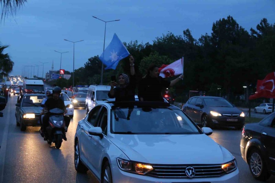 Bakan Çavuşoğlu’ndan Zafer Konuşması: “bu Millet Sana Güvenmiyorsa Dön Aynaya Bak. Kaç Seçimdir Kaybediyorsun”