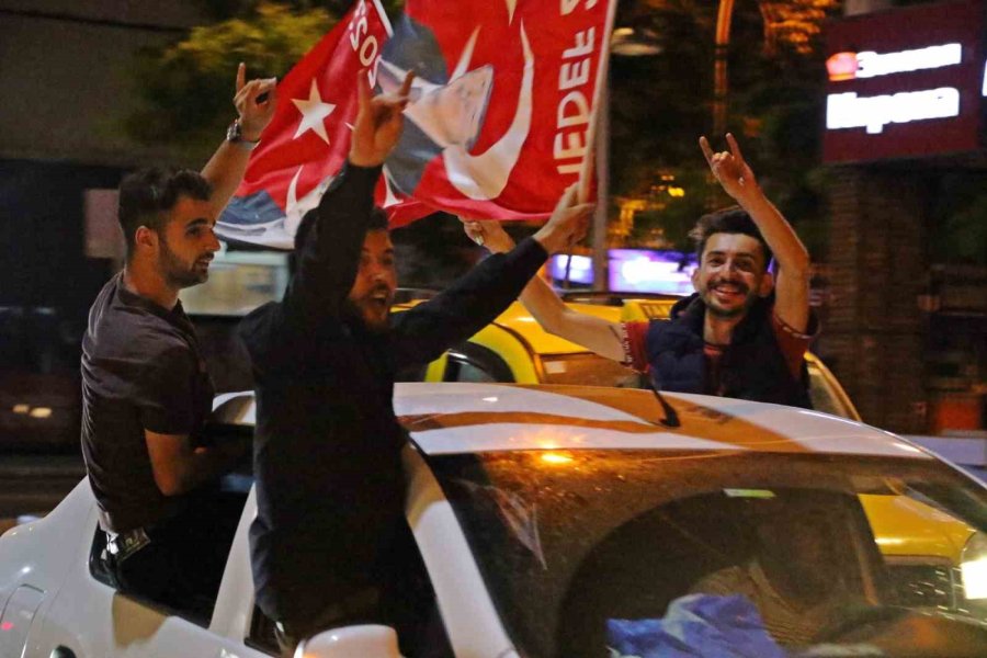 Antalya’da ‘erdoğan’ Coşkusu