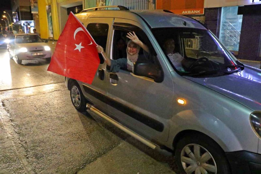 Antalya’da ‘erdoğan’ Coşkusu