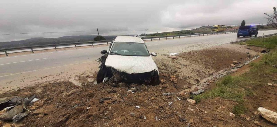 Karaman’da Trafik Kazası: 4 Yaralı