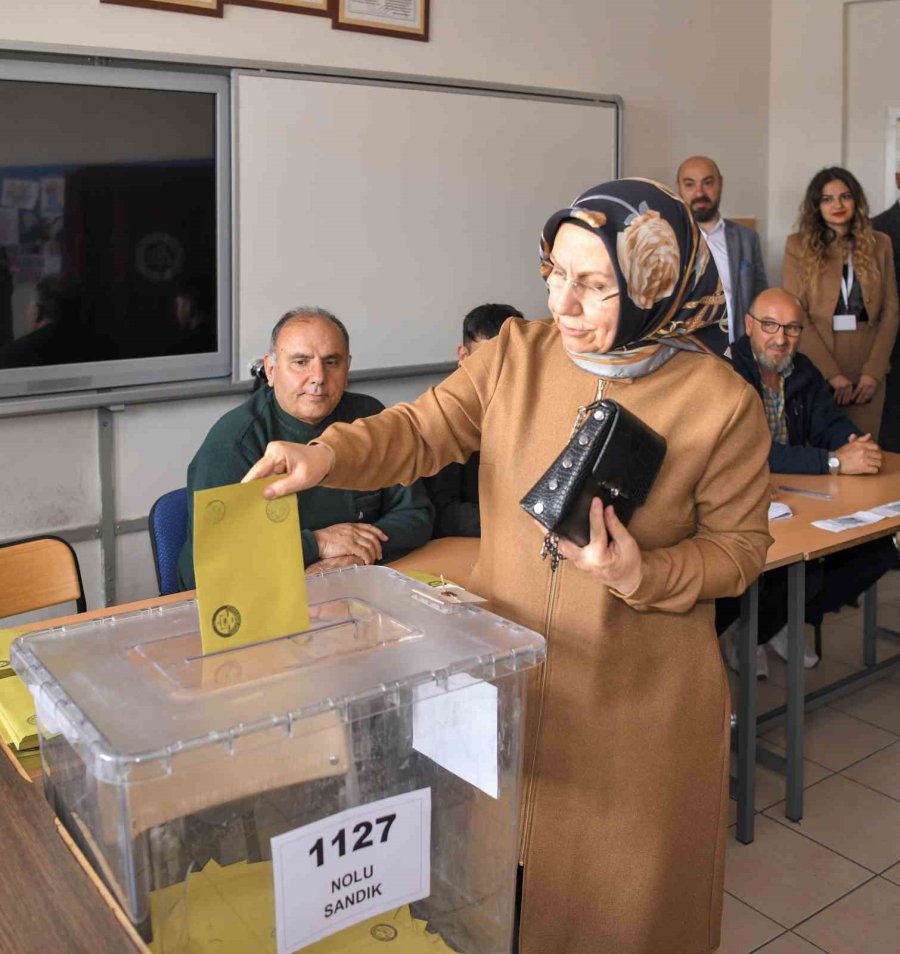 Oyunu Kullanan Başkan Büyükkılıç: “milletimizin İradesine Saygı Duyuyoruz”