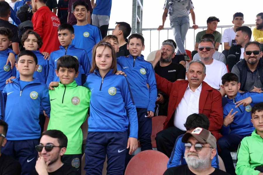 Sporcu Fabrikası ’şampiyonluk Fabrikası’ Oldu