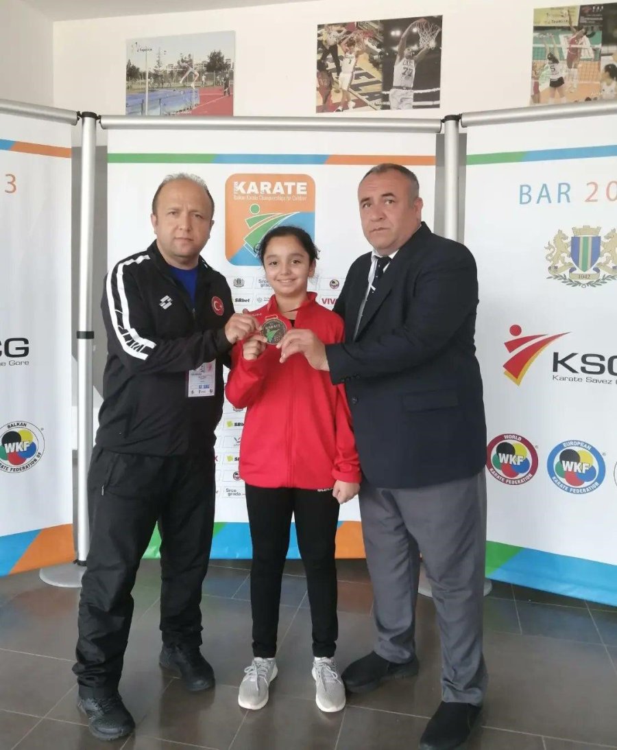 Eskişehirli Genç Sporcuya Uluslararası Madalya