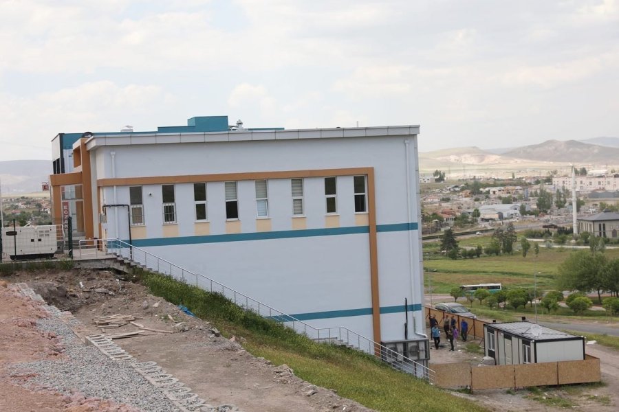 Başkan Çolakbayrakdar: "sosyal Tesislerle Vatandaşların Hayatlarına Dokunuyoruz"