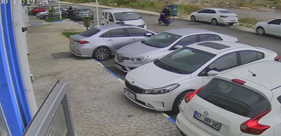 Uzatmalı Şarjörle Balık Pazarında Dehşeti Yaşattı: 2 Yaralı