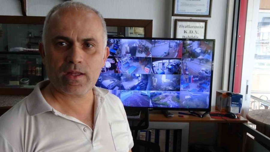 Dilencinin Yaptığı Rol, Tiyatroculara Taş Çıkarttı