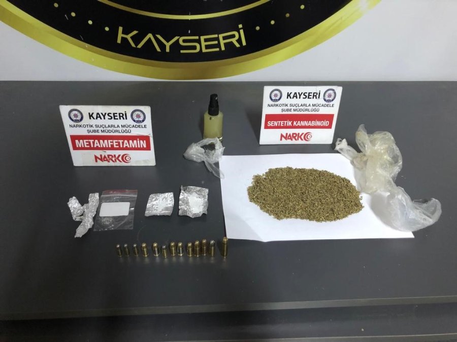 Uyuşturucu Satıcılarına Darbe: 6 Gözaltı