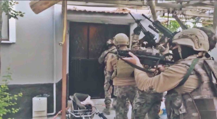 Seçim Günü Eylem Hazırlığındaki Teröristler Operasyonla Yakalandı