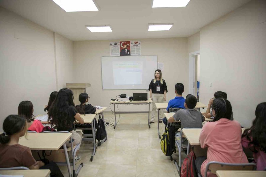 Öğrencilere Lgs Öncesi Motivasyon Eğitimi