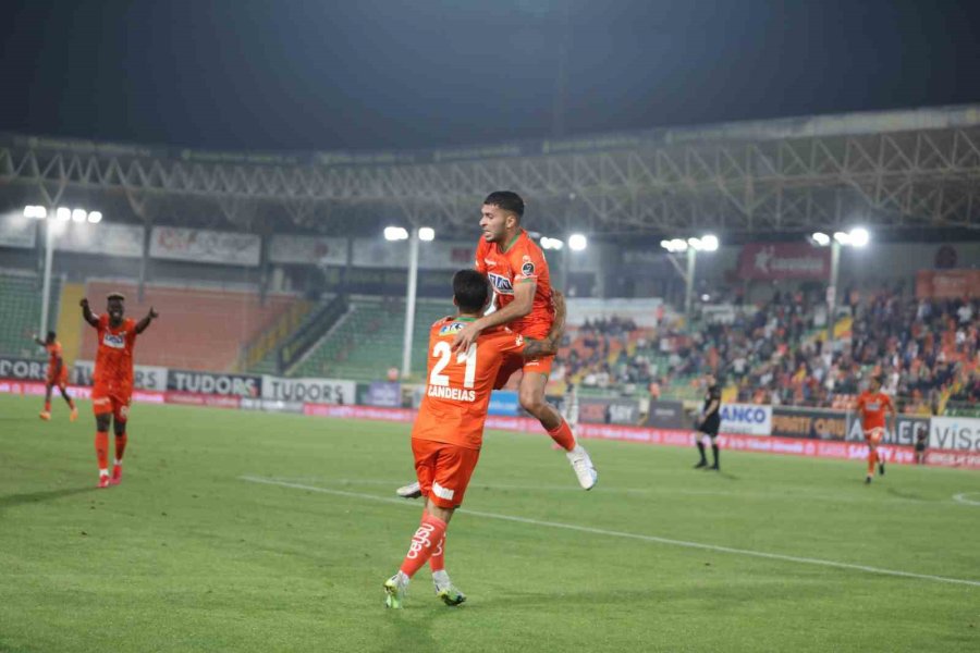 Spor Toto Süper Lig: Corendon Alanyaspor: 1 - Kasımpaşa: 3 (maç Sonucu)