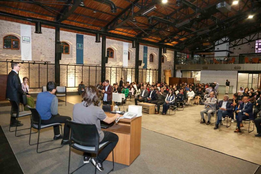 Mega Liseler Arası Tiyatro Yarışmasında Final Heyecanı