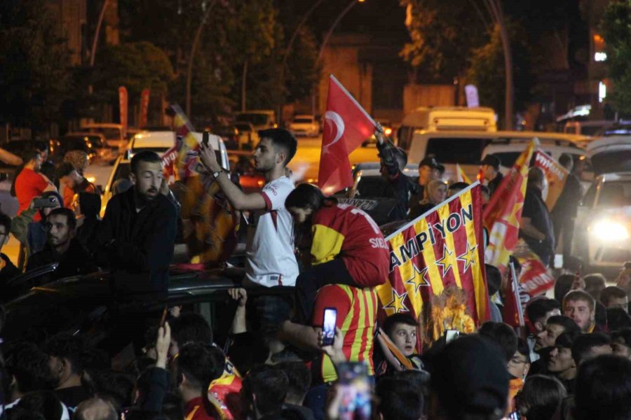 Galatasaray’ın Şampiyonluğu Karaman’da Coşkuyla Kutlandı