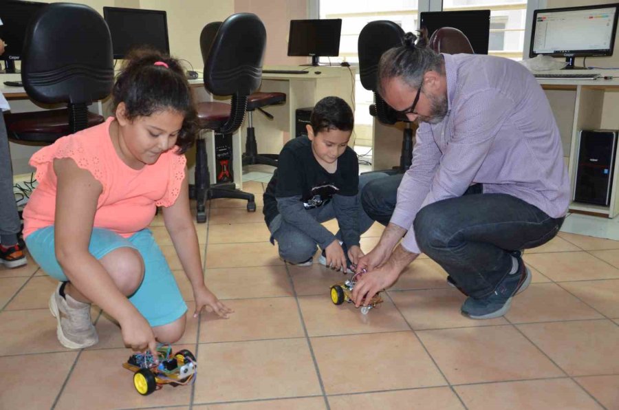 Alanya Atabem’den Bir İlk Bluetooth Kontrollü Araba Projesi