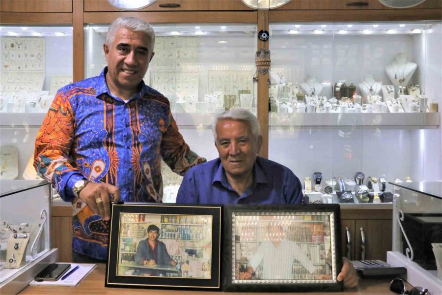 40 Yıl Önce Köydeki Markette Kurduğu Hayalini Şehirde Gerçekleştirmenin Gururunu Taşıyor