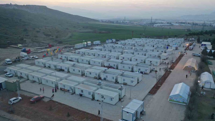 Kayseri Büyükşehir’in Deprem Bölgesindeki Desteği Tbb Dergisinde Geniş Yer Buldu