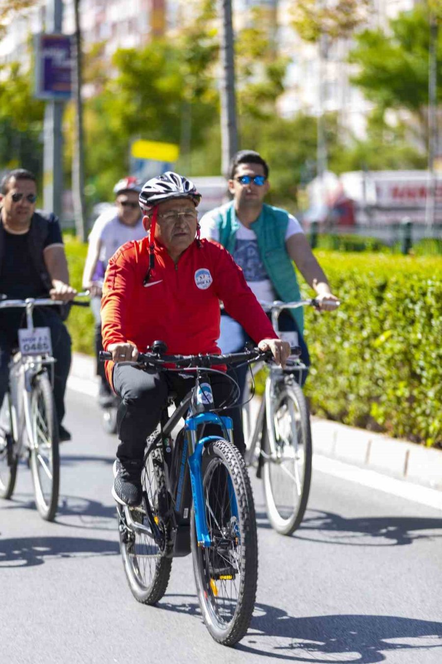Başkan Büyükkılıç’tan 80 Kilometrelik Bisiklet Yolu