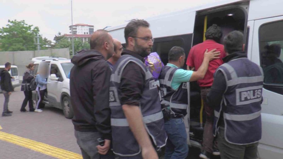 Kayseri’de Aranan Şahıslara Eş Zamanlı Operasyonda 25 Kişi Yakalandı