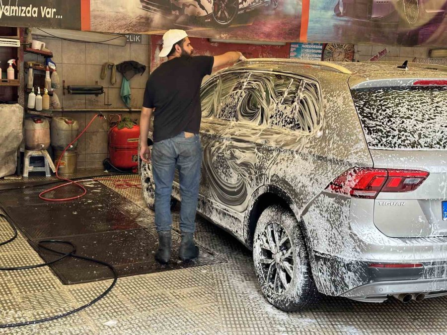 Oto Yıkamacıların Umudu Temmuza Kaldı