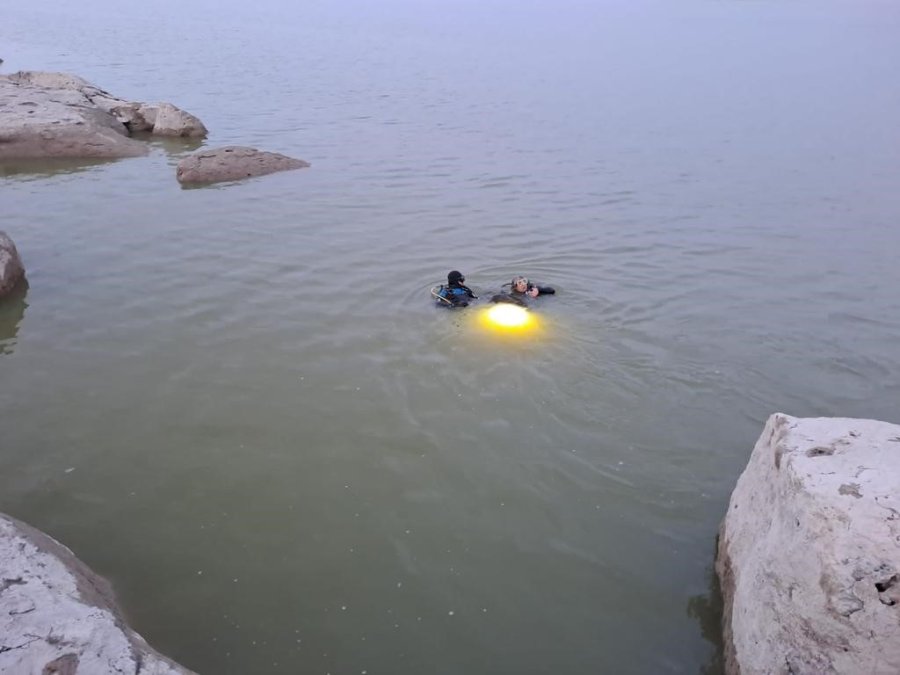 Selfie Çekmek İsterken Canından Oldu