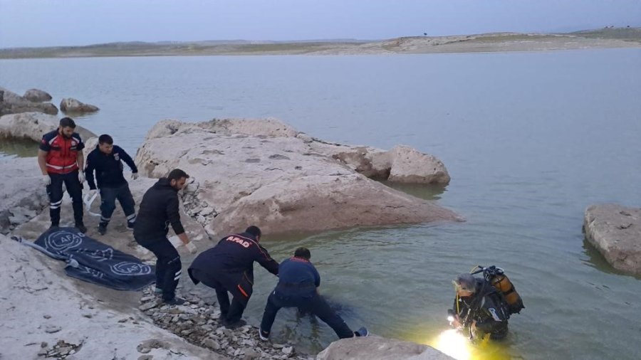 Selfie Çekmek İsterken Canından Oldu