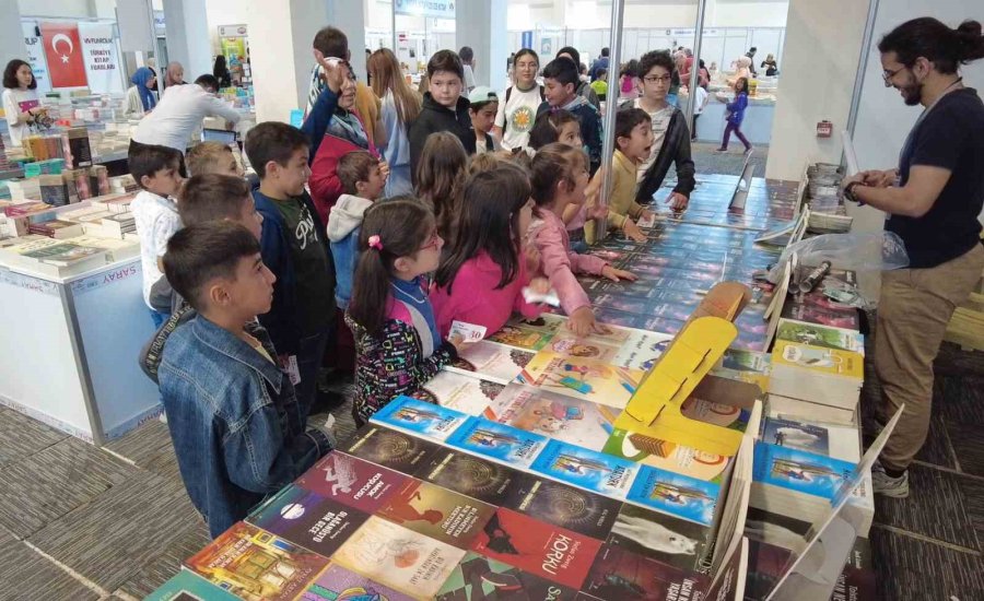 Karaman’da 3. Kitap Günleri Başladı