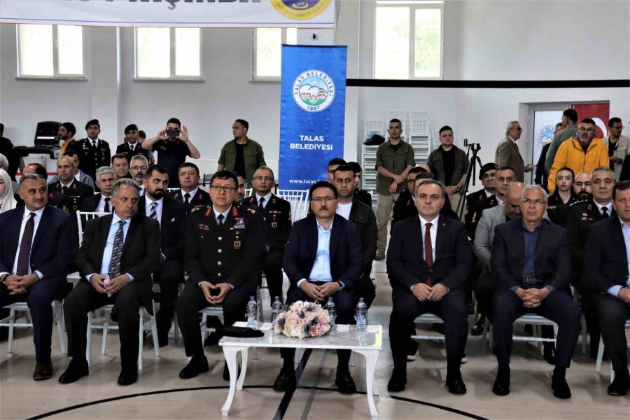 Jandarmadan İlk: Kırsaldaki Çocuklar Sporla Tanıştı