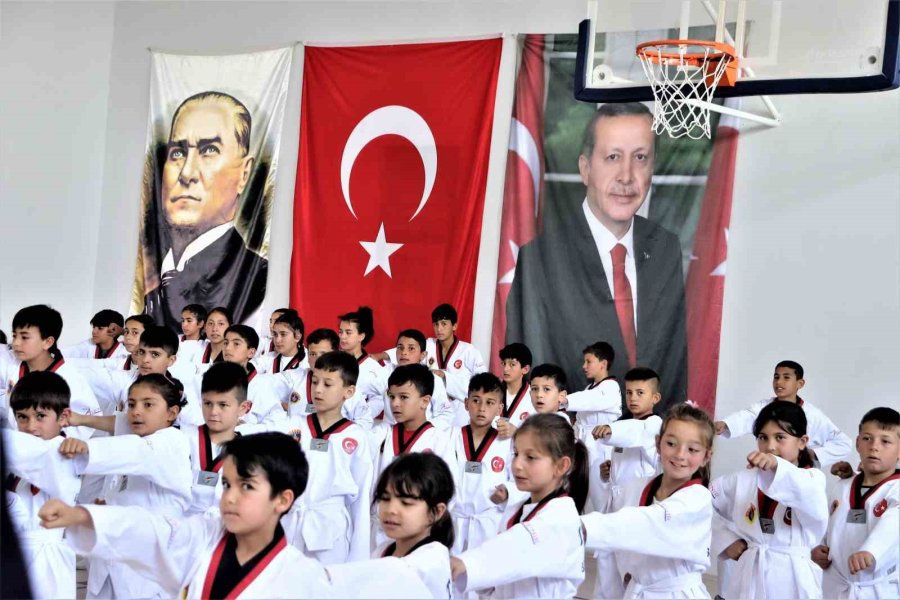 Jandarmadan İlk: Kırsaldaki Çocuklar Sporla Tanıştı