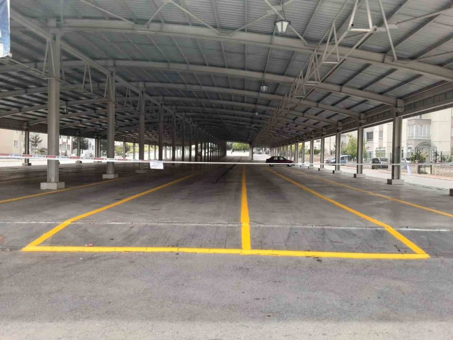 Melikgazi Belediyesi Pazar Yerlerinde Bakım Onarım Yapıyor