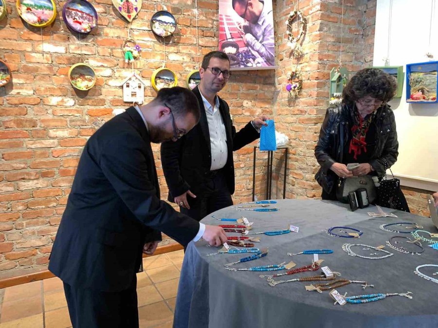 Zihinsel Engelli Fatih, Öğretmenleri Sayesinde Topluma Kazandırıldı