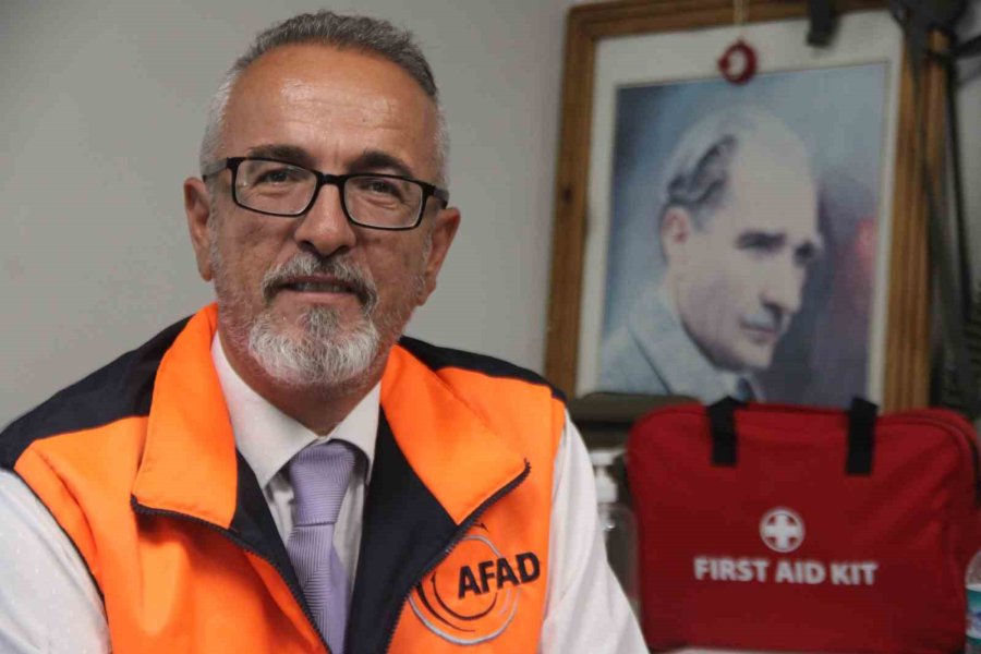 105 Yaşındaki Depremzede Anne 80 Yaşındaki Kızıyla 3 Ay Sonra Buluşmuştu