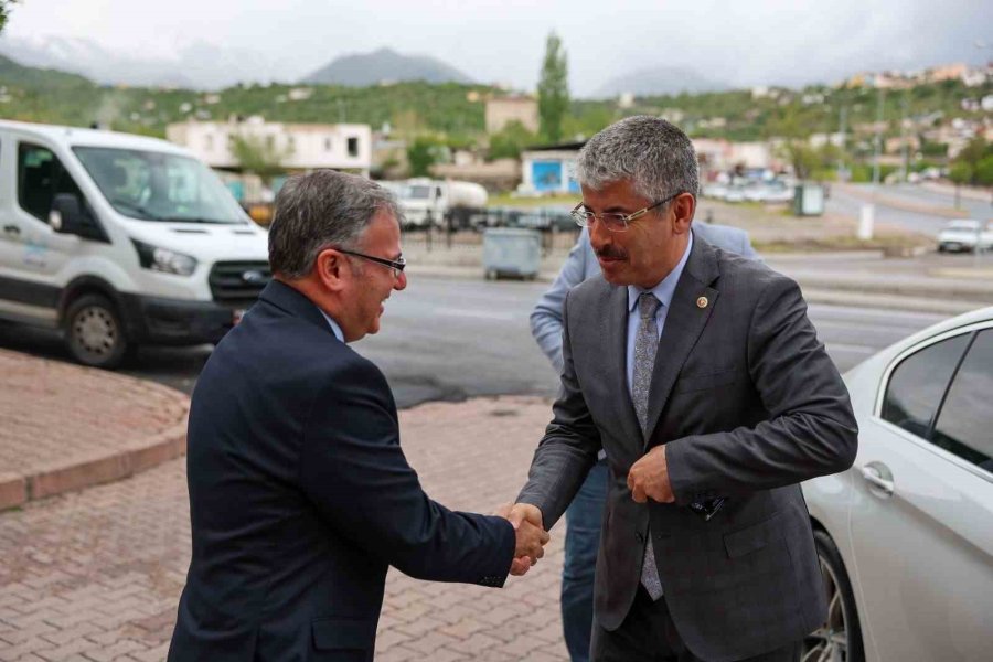 Çopuroğlu’ndan Hacılara Teşekkür Ziyareti