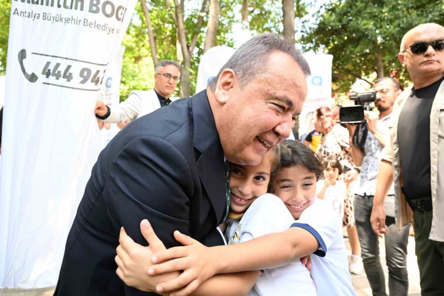 Başkan Böcek: “gelecek Nesillere Temiz Bir Çevre Bırakmak İstiyoruz”