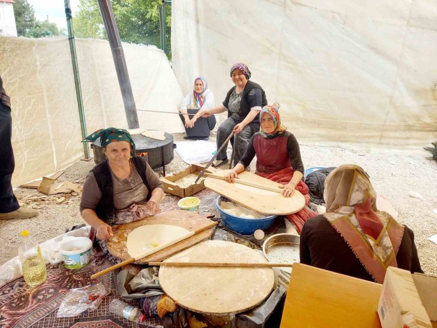 Günyüzü Şehit Recep Çetin Ortaokulunda Panayır Düzenlendi