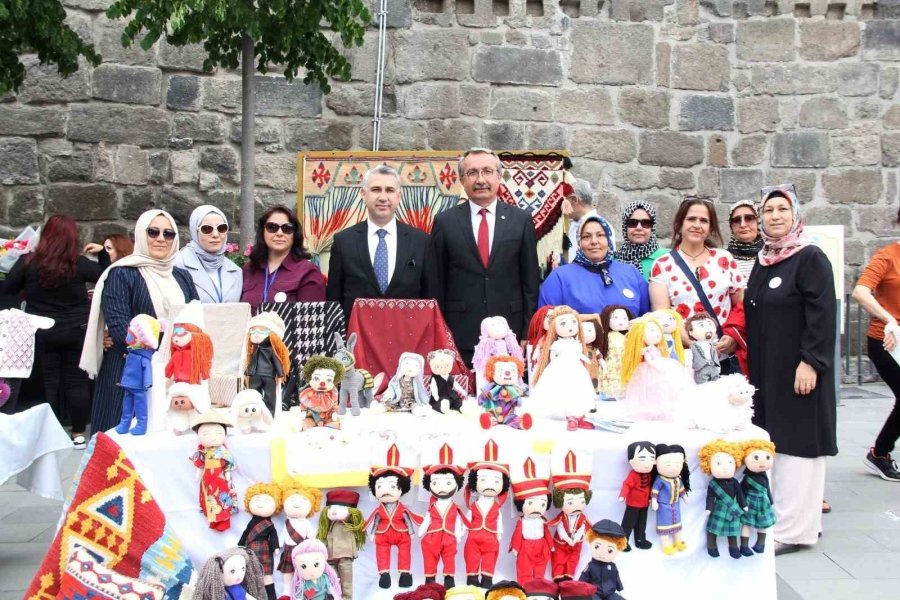 Hayat Boyu Öğrenme Haftası Etkinlikleri Devam Ediyor