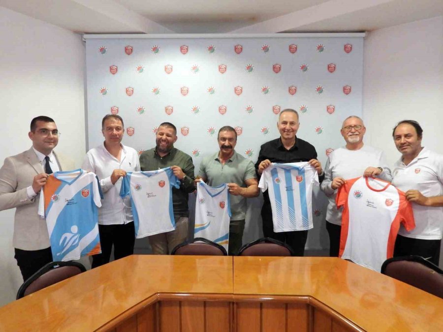 Kepez’in Yaz Spor Okulları Kayıtları Başladı