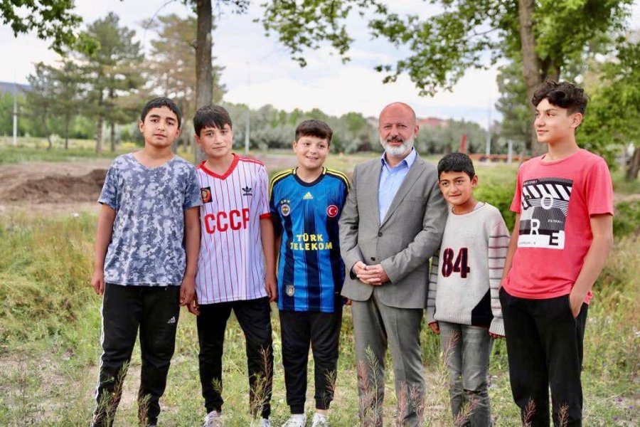 Başkan Çolakbayrakdar’dan Oruçreis’e Aile Sağlık Merkezi, Park Ve Halı Saha