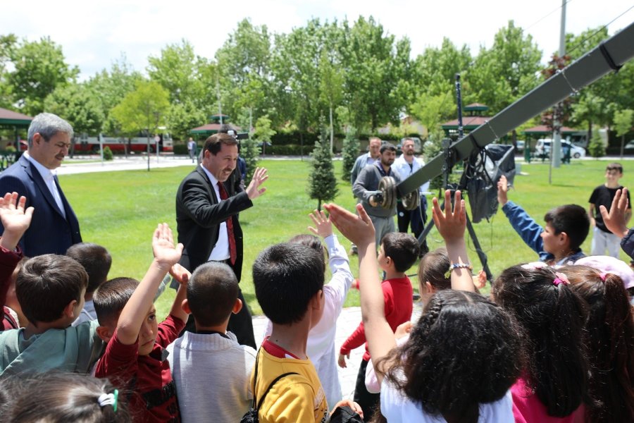 Karatay’ın En Çevreci Okulları Ödüllerini Başkan Kılca’dan Aldı