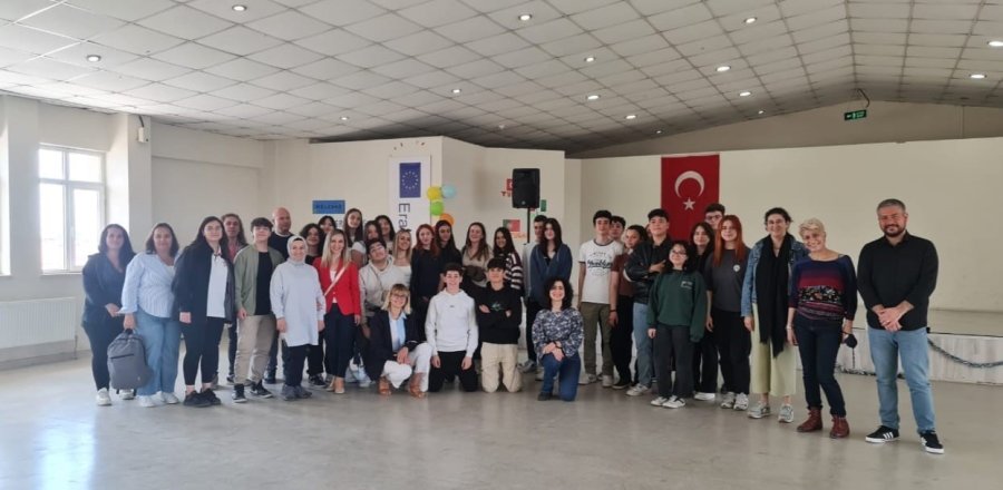 19 Mayıs Anadolu Lisesi Ev Sahipliğinde Erasmus Plus Projesi Tamamladı