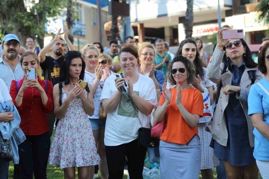 Büyükşehir Belediyesi’nin Yaz Etkinlikleri Başladı