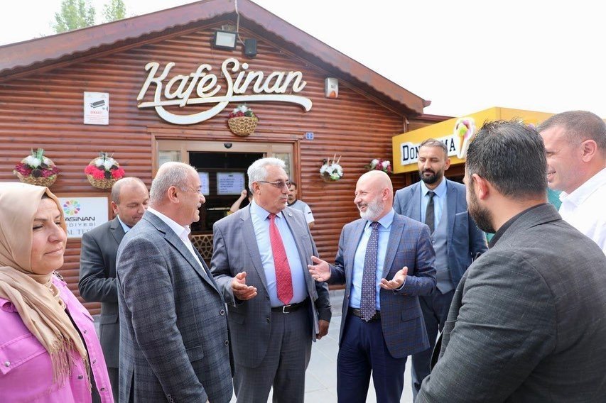 Başkan Çolakbayrakdar: “belediye Olarak Kendimizle Yarışıyoruz”