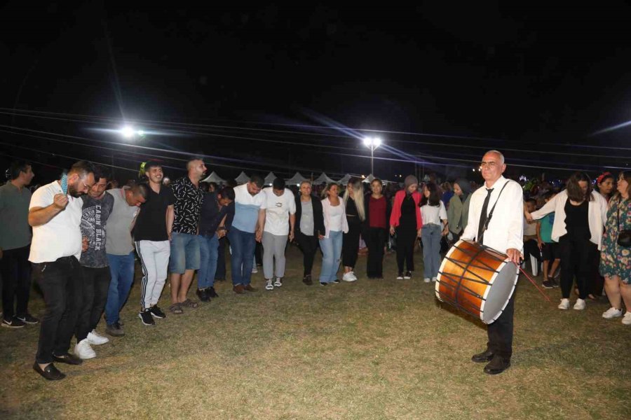Mezitli’de 4. Örtü Altı Üzüm Festivali Yoğun İlgi Gördü