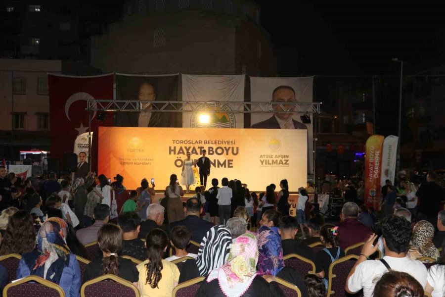 Toroslar’da Hayat Boyu Öğrenme Haftası Coşkuyla Kutlandı