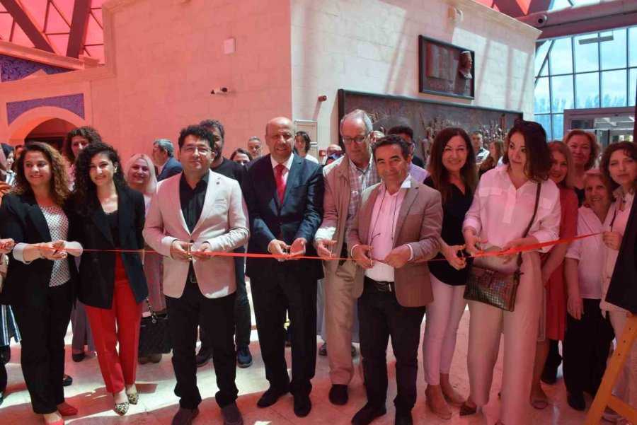 Çini İşlemeciliği Atölyesi Dönem Sonu Sergisi Tüdam’da Açıldı