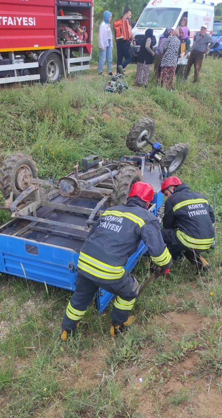 Devrilen Patpatın Altında Kalan Sürücü Hayatını Kaybetti